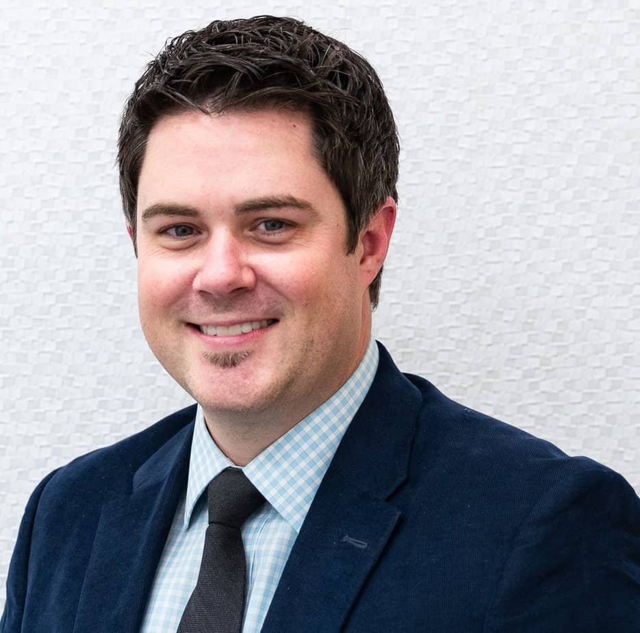 Dr.-Ryan-Keyes-Prosthodontist